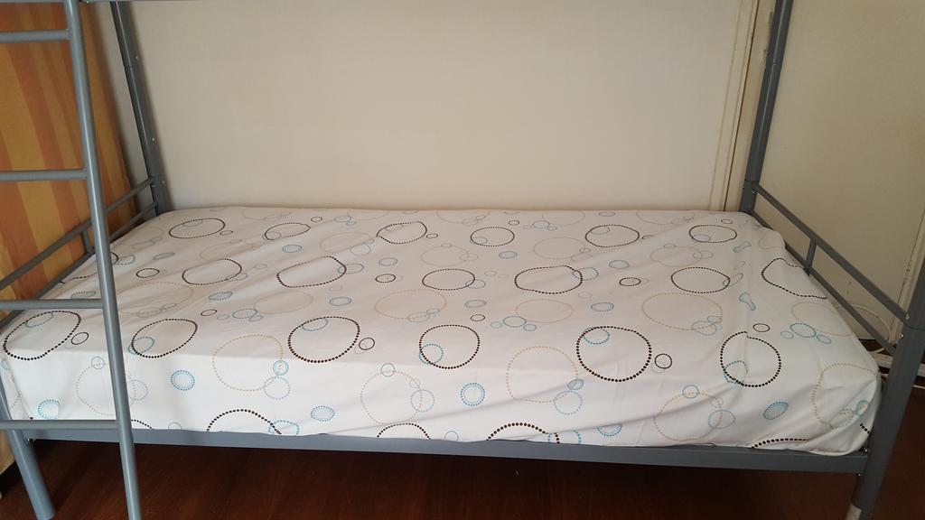 Cherry House & Self Catering Otel Leeds  Dış mekan fotoğraf