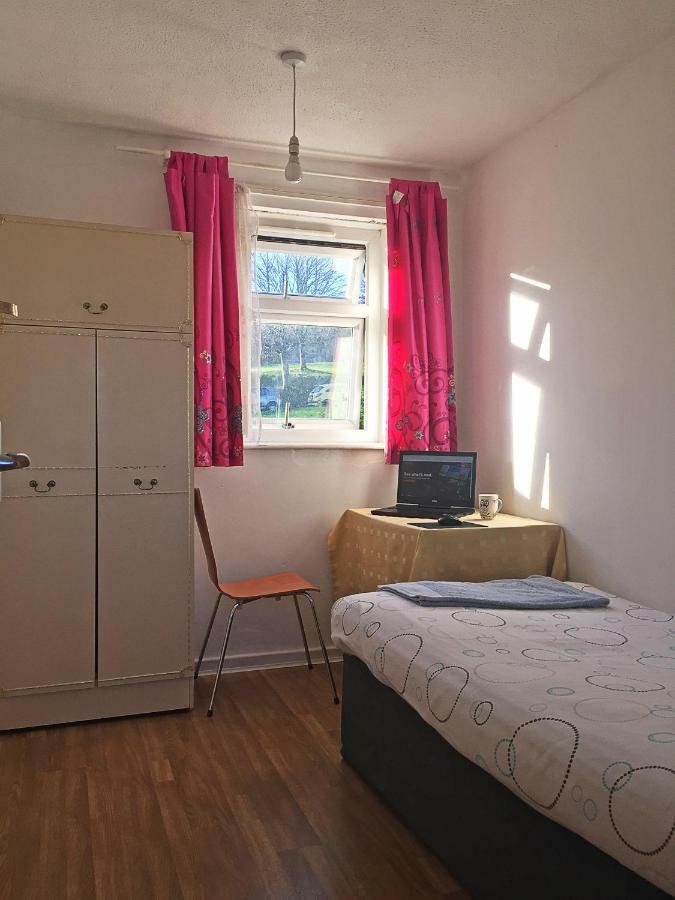 Cherry House & Self Catering Otel Leeds  Dış mekan fotoğraf